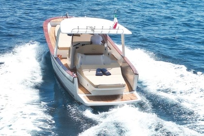 Hire Motorboat Aprea Milano Gozzo 38 ft Amalfi