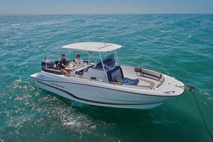 Aluguel Lancha Jeanneau Cap Camarat 7.5 CC Portimão