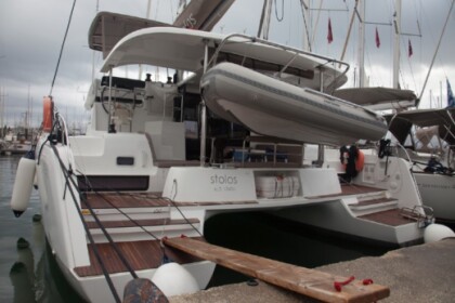 Verhuur Catamaran  Lagoon 42 (4 dbl / 1 single ) Corfu