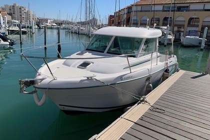 Rental Motorboat Jeanneau MERRY FISHER La Grande-Motte