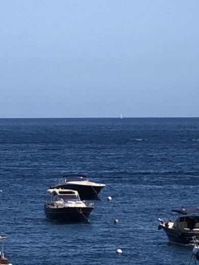 Capri Motorboat Exclusive 45 45 alt tag text