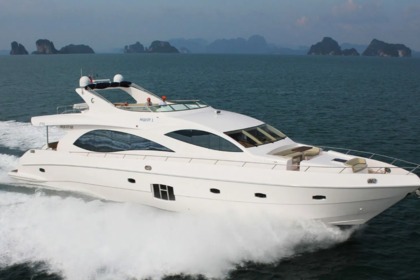 Noleggio Yacht Majesty Majesty 88 Dubai