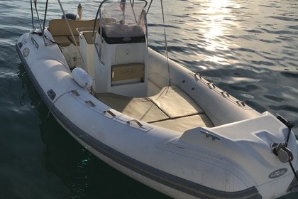 Verhuur RIB Nuova Jolly 600 king 115cv yamaha Grimaud