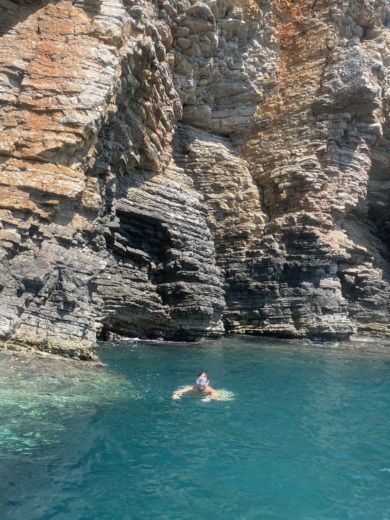 Budva Motorboat Rent hourly Maestral alt tag text