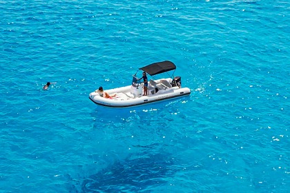 Miete RIB Capelli Tempest 625 Maó