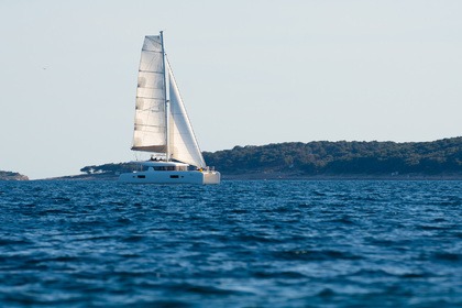 Location Catamaran Lagoon-Bénéteau Lagoon 42 - 3 + 2 cab. Šibenik