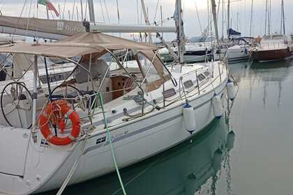 Hire Sailboat Bavaria 40 holiday Rodi Garganico