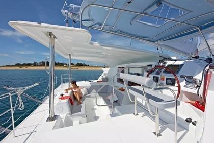 Charter Catamaran LAGOON 421 Fuerteventura