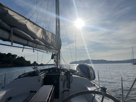 Palma de Mallorca Sailboat SALONA 41 alt tag text