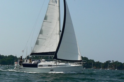 Verhuur Zeilboot BAVARIA 33 CRUISER Locmiquélic