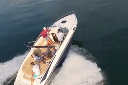 Charter Motorboat Rinker 246 Cabin Vevey