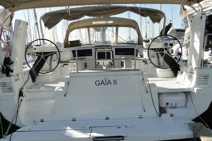 Hire Sailboat Dufour Yachts Dufour 470 - 4 + 1 cab. Alimos