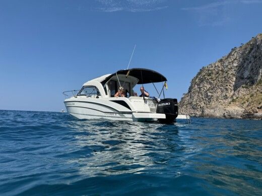 Port d'Alcúdia Motorboat Benetau Antares Antares 8 alt tag text