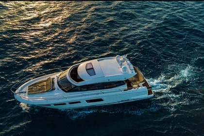 Hyra båt Motorbåt Jeanneau Prestige Lavagna