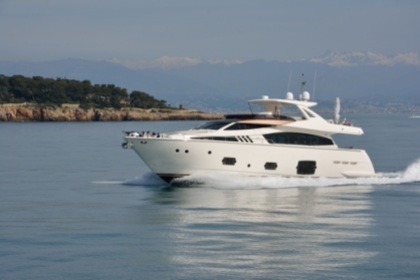 Charter Motor yacht Ferretti 800 Golfe Juan