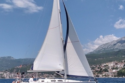 Charter Sailboat ELAN 333 Herceg Novi