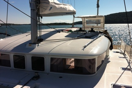 Rental Catamaran LAGOON 400 S2 Medulin