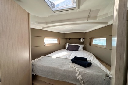 Verhuur Zeilboot Beneteau Oceanis 38.1 Cambrils