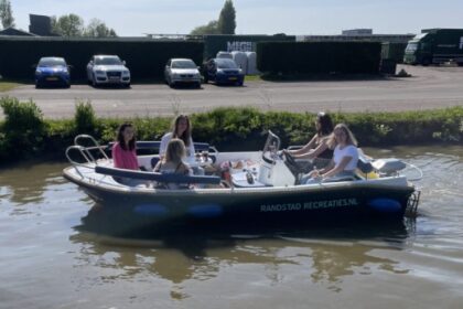 Verhuur Motorboot Sloep Luxe Rijswijk