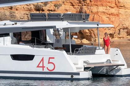 Hyra båt Katamaran Fountaine Pajot Fountaine Pajot Elba 45 - 4 + 1 cab. Trogir