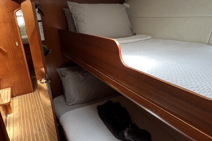 Charter Catamaran Lagoon Lagoon 57 Tortola