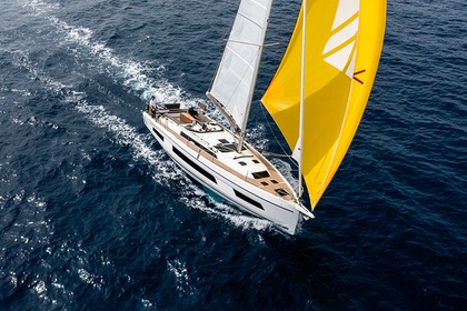 Hire Sailboat Dufour 41 Catania