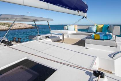 Location Catamaran  Moorings 4200/4 Općina Marina