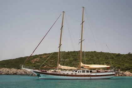 Hire Gulet CUSTOM 2002 Bodrum