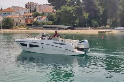 Rental Motorboat Karnic Sl 652 Okrug Gornji