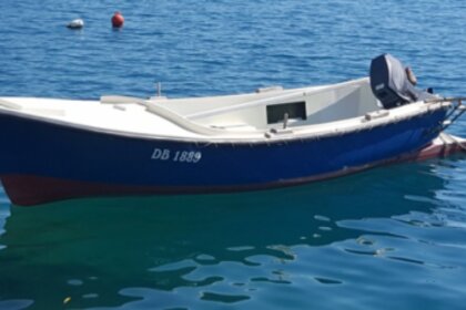 Charter Motorboat Pasara 5 Lun