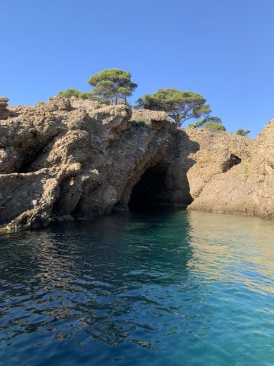 Marseille Sailboat JEANNEAU SUN ODYSSEY 32.2 alt tag text