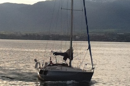 Charter Sailboat BENETEAU FIRST 30 Geneva