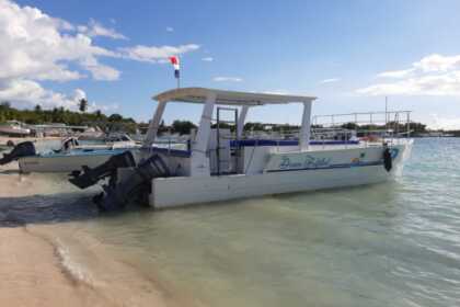 Rental Catamaran Salona Hec1 Bávaro