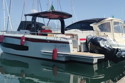 Hire Motorboat Allure Allure38 Castellammare di Stabia