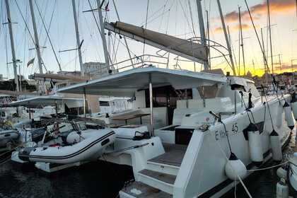 Charter Catamaran Fountaine Pajot Elba 45 Procida