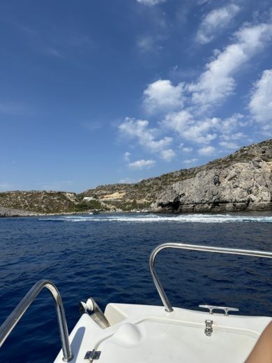 Rhodes Without license Boat 