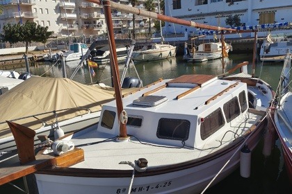 Verhuur Motorboot Justo saura Capeador 36 Roses