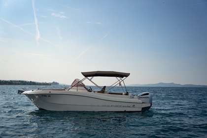 Aluguel Lancha Atlantic Marine 750 Open 2 Zara