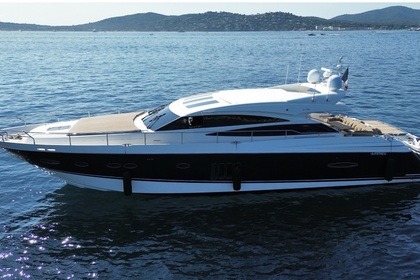 Hire Motorboat Princess V78 Saint-Tropez