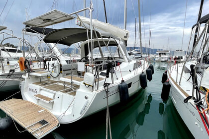 Hire Sailboat BENETEAU OCEANIS 41.1 Corfu