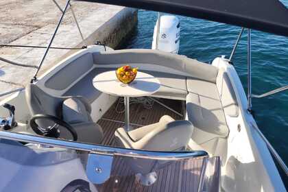 Miete Motorboot Beneteau Flyer 750 Sundeck serie Miami Vodice