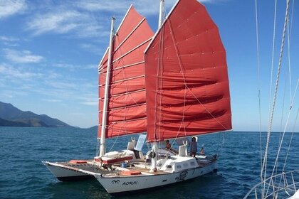 Alquiler Catamarán James Wharram Tangaroa Papeete