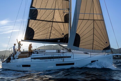 Rental Sailboat  Sun Odyssey 415 Corfu