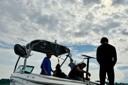 Location Bateau à moteur Mastercraft X2 Founex