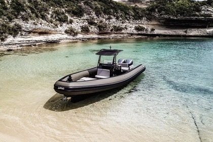 Hire RIB SEA WATER PHANTOM 300 Saint-Tropez