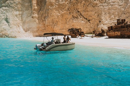 Location Bateau à moteur silver yachts silver 5,55 Zakynthos