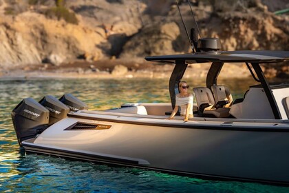 Hire Motorboat WAJER Wajer 38 s Marbella