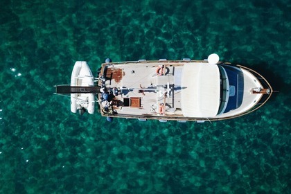 Hire Motorboat Trawler 42 ft Portoferraio