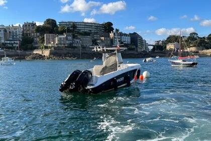 Noleggio Barca a motore Wellcraft 252 FISHERMAN Saint-Malo