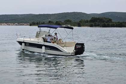 Charter Motorboat Mingolla Brava 22 WA Turanj